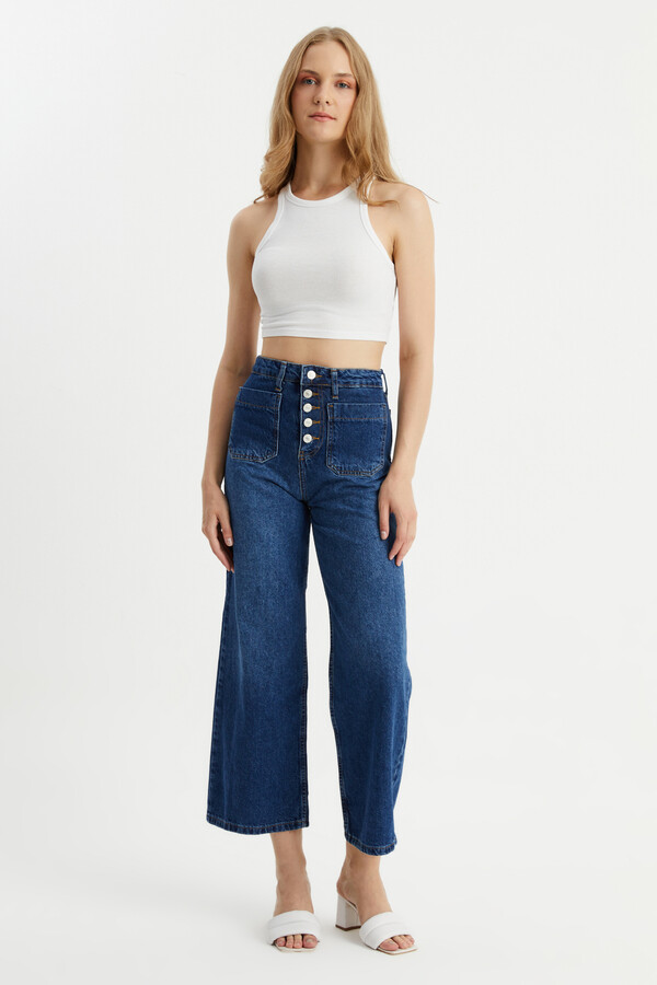 W1581 CROP STRAIGHT JEAN