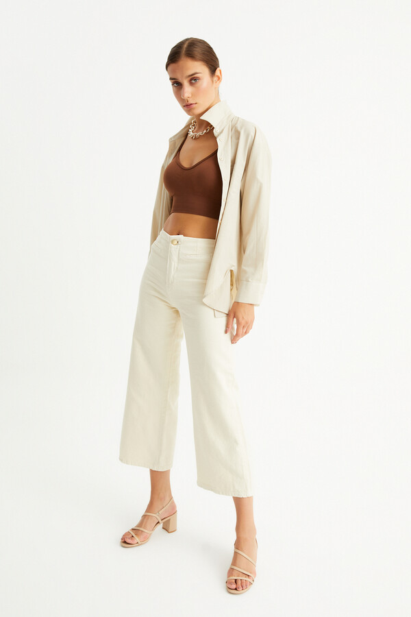 W1616 GOLD DÜĞMELİ KREM KISA PAÇA JEAN