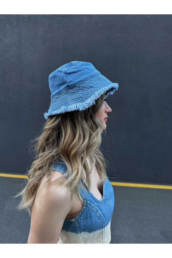 W1630 PÜSKÜLLÜ BUCKET ŞAPKA 