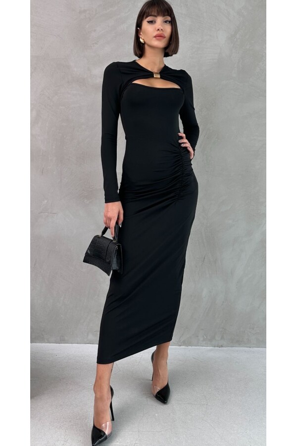 Kadın Tokalı Uzun Siyah Elbise